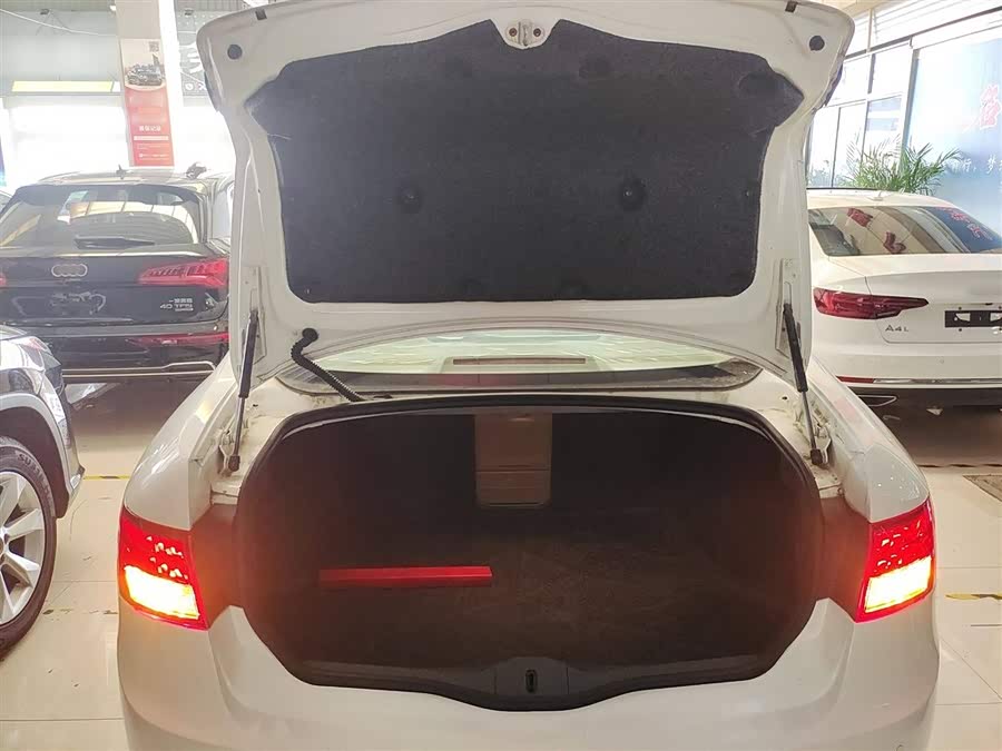 GAC Trumpchi GA5 2013 car image #20