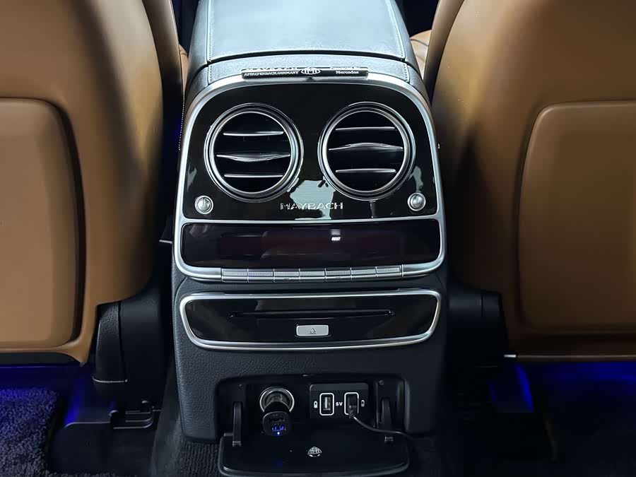 Mercedes-Benz Maybach S Class 2020 car image #20