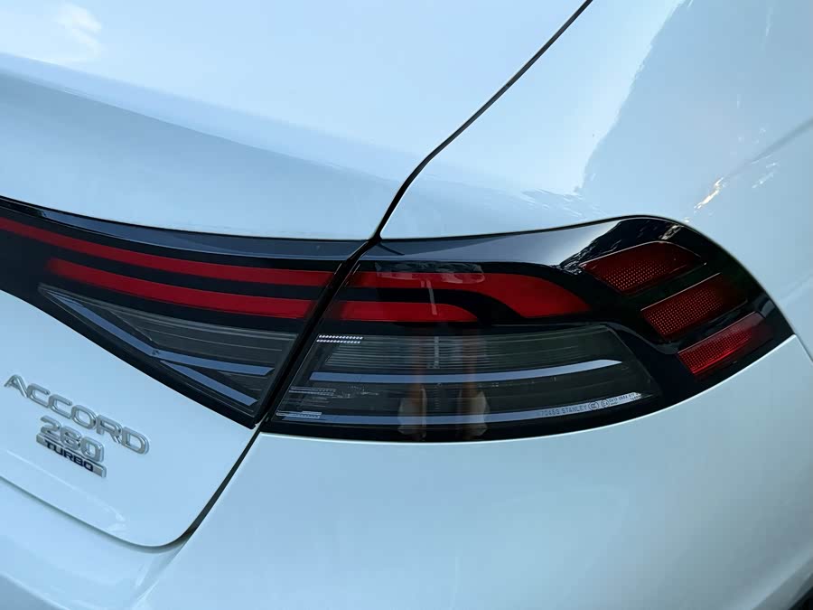 BYD F3R 2025 car image #20