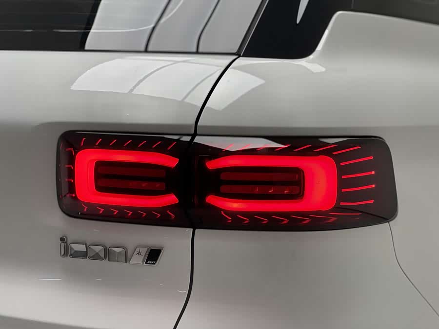 GEELY Monjaro MHEV 2023 car image #20