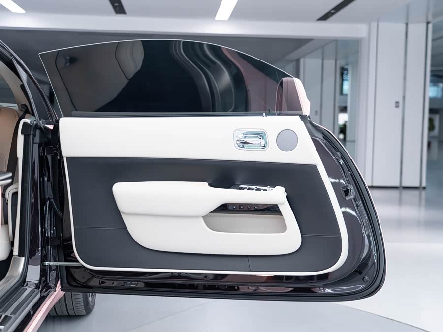 劳斯莱斯 魅影 2017 汽车图片 #20