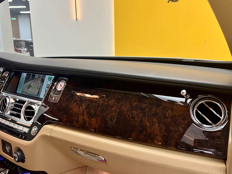 劳斯莱斯 魅影 2014 汽车图片 #20