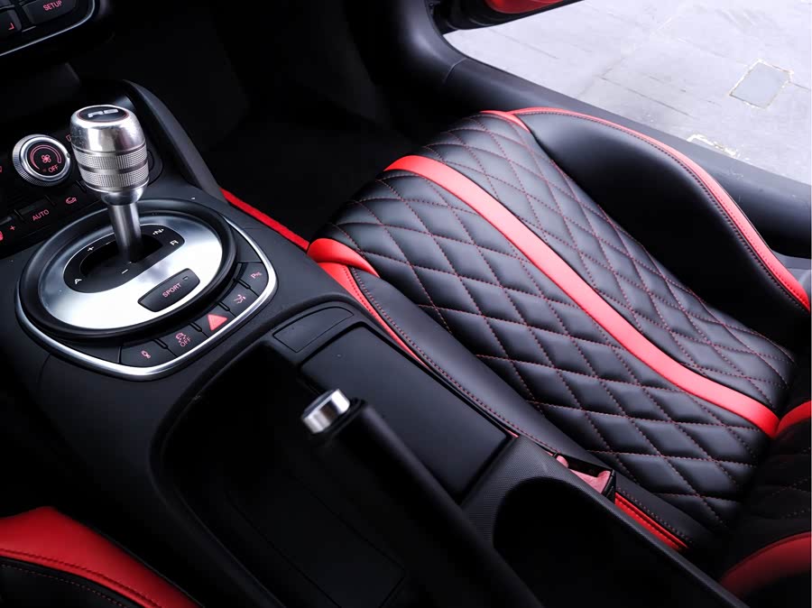 BMW 1 Series (Imported) 2011 car image #20