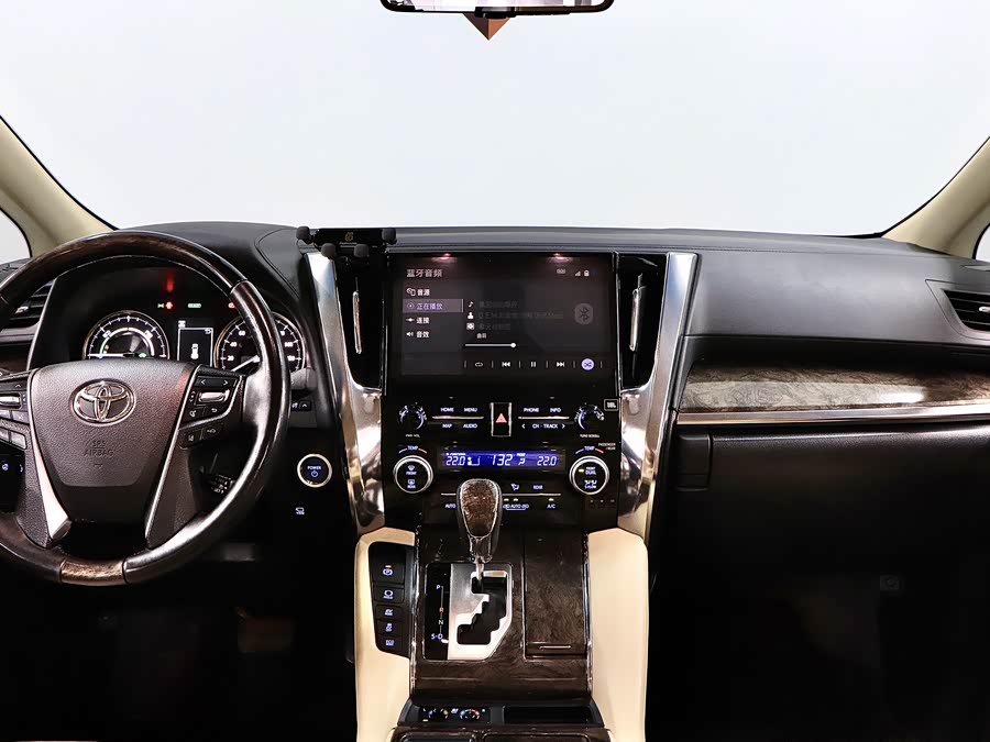 Toyota Alphard 2021 #20 Toyota Alphard 2021 car image #20