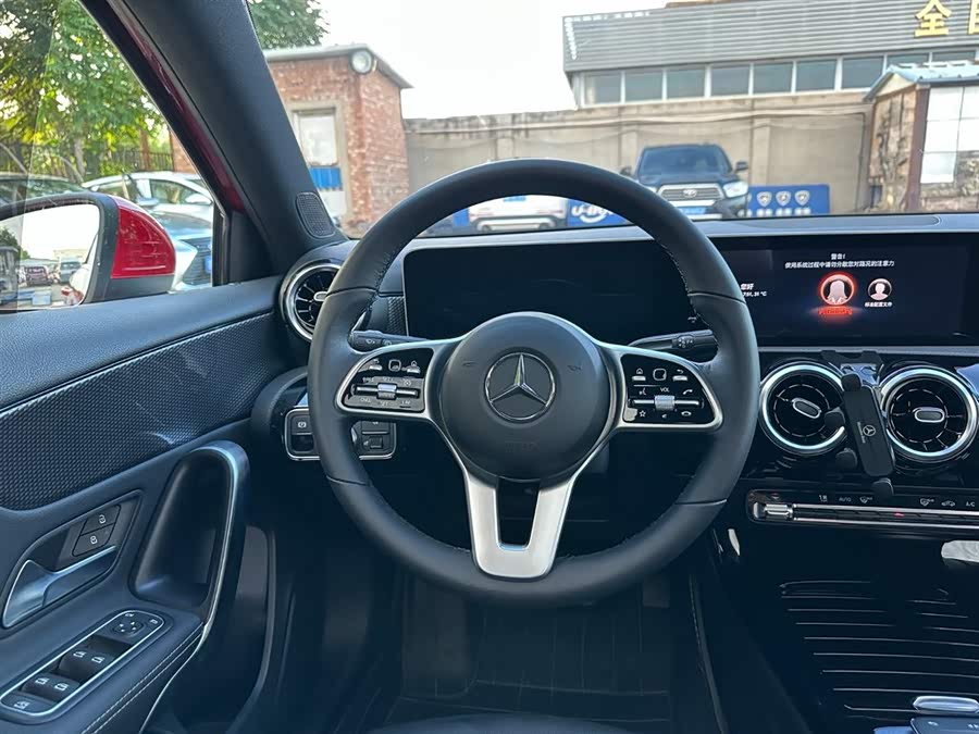 Mercedes-Benz A Class (Imported) 2020 #20 Mercedes-Benz A Class (Imported) 2020 car image #20