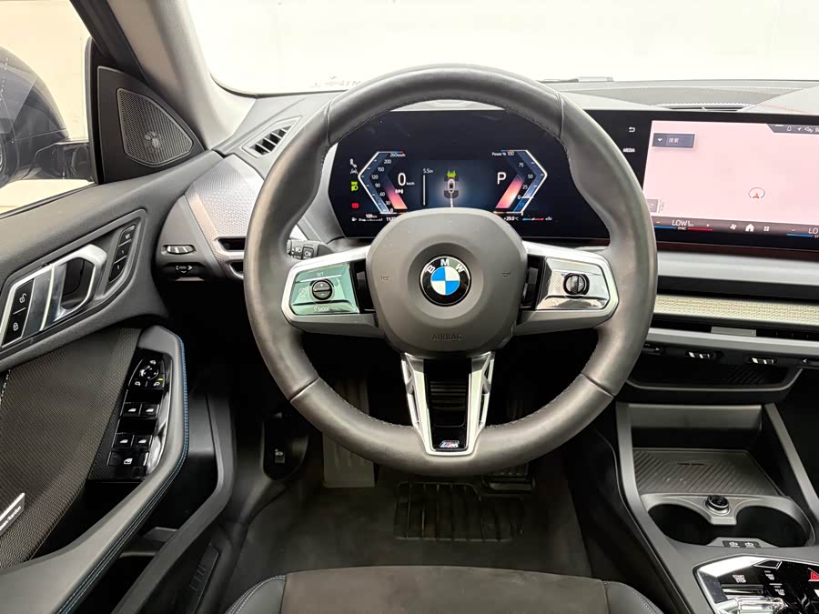 BMW 2 Series 2024 car image #20