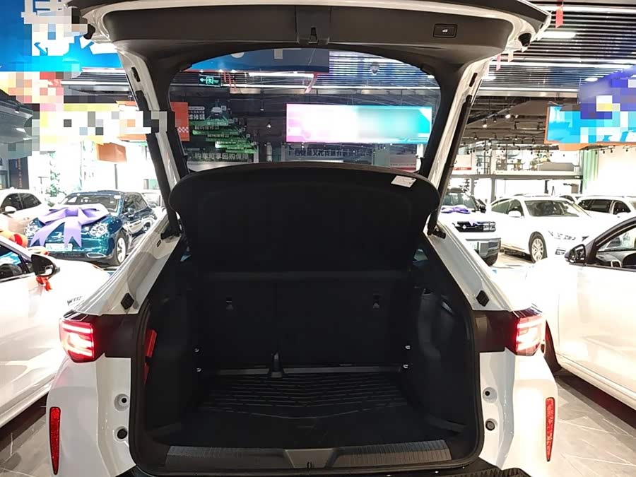 Volkswagen ID.UNYX 06 2025 #20 Volkswagen ID.UNYX 06 2025 imagen de coche #20