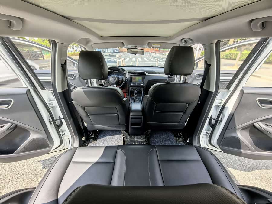 MG ZS 2019 imagen de coche #20