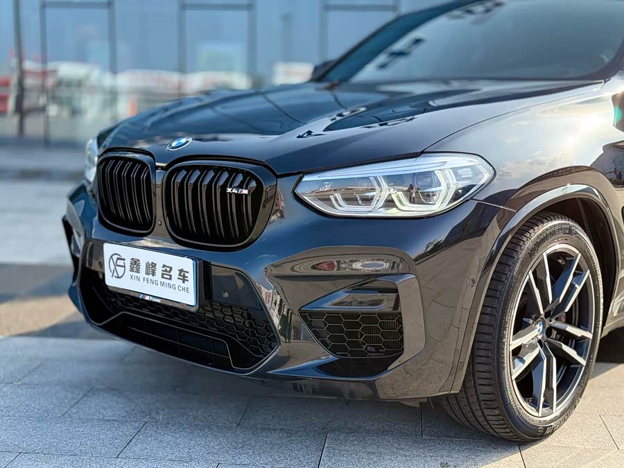 BMW X4 M 2021 car image #20