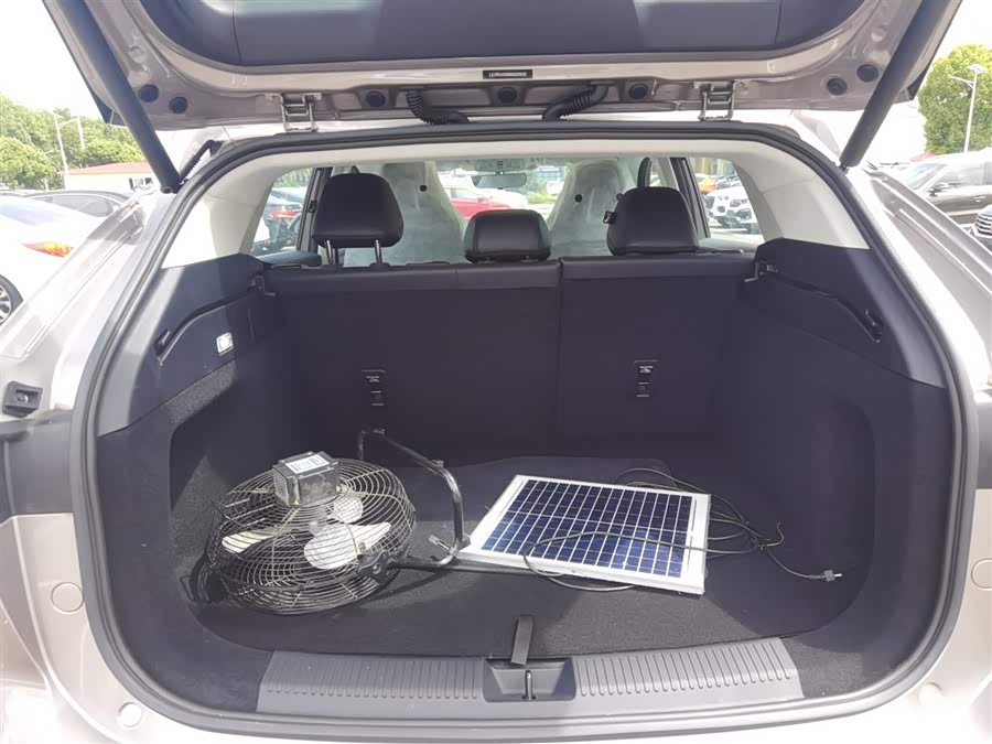 Roewe D5X DMH 2025 imagen de coche #20