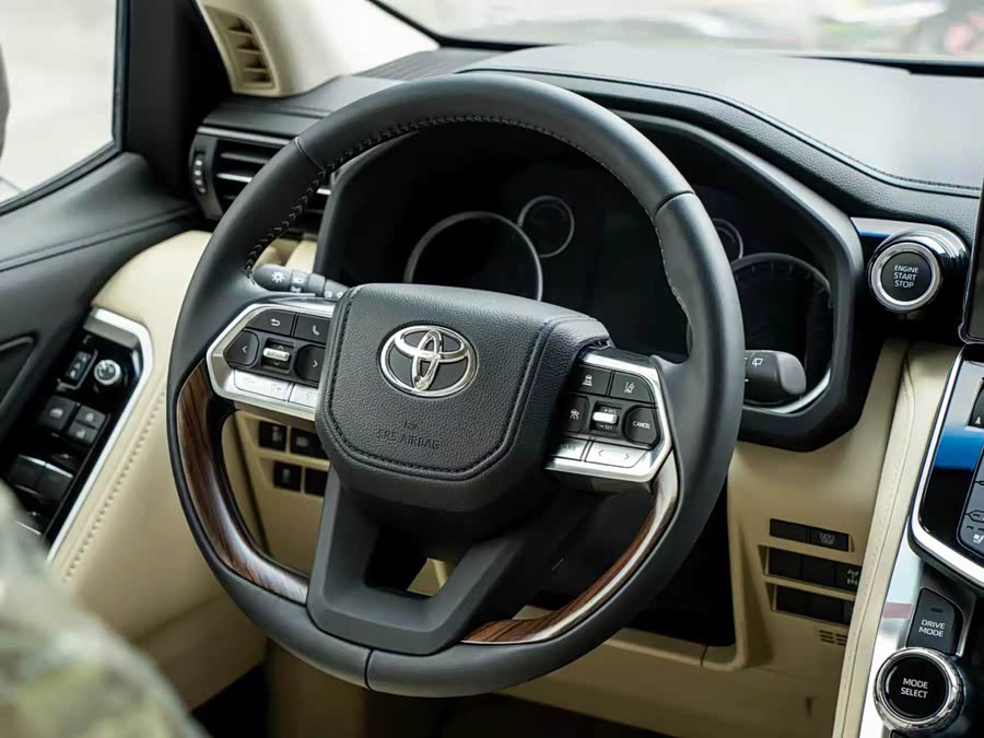 Toyota #20 Toyota car image #20