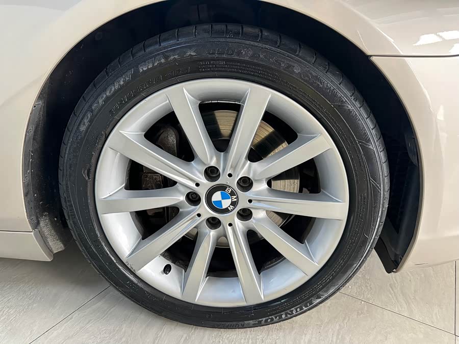 BMW 6 Series 2012 car image #20