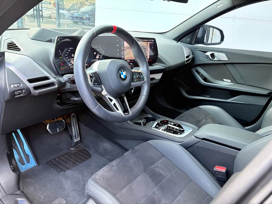 BMW M235L 2024 #20 BMW M235L 2024 car image #20