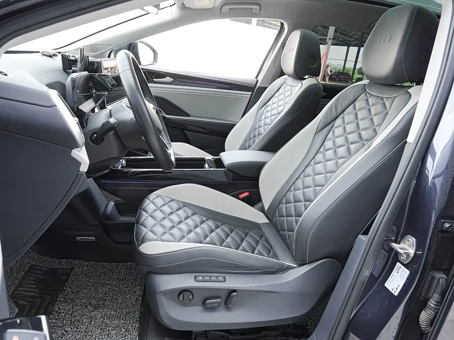 Volkswagen ID.6 Crozz 2023 immagine di auto #20