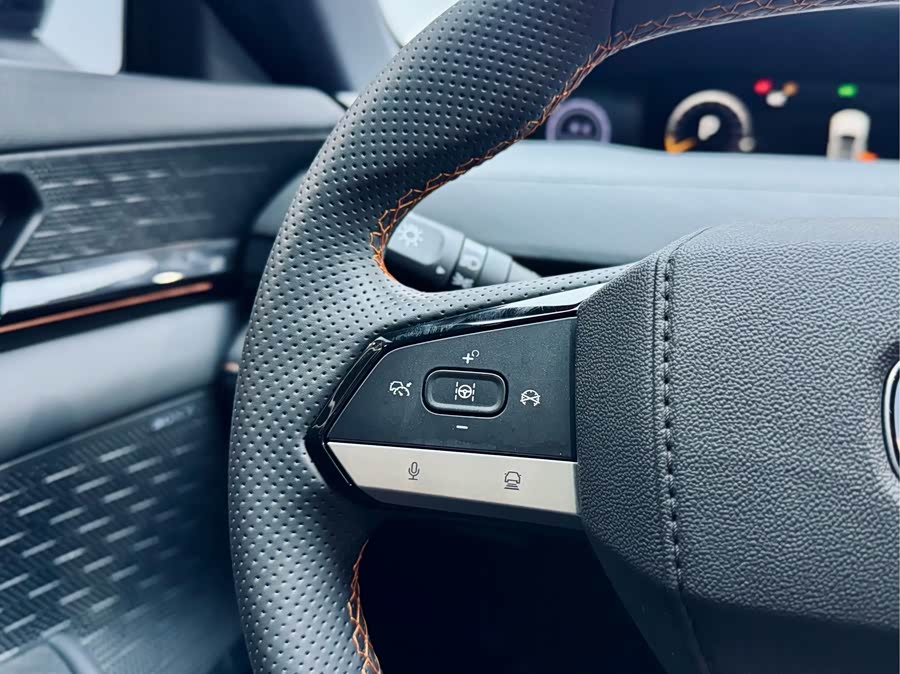 Changan UNI-V iDD 2022 #20 Changan UNI-V iDD 2022 car image #20