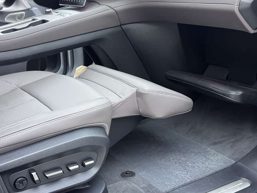 蔚来 蔚来ES7 2022 汽车图片 #20