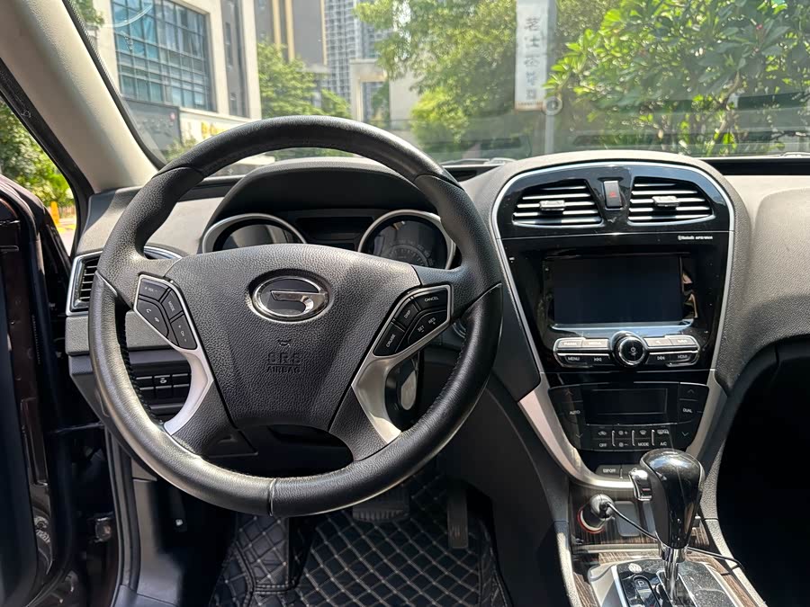 GAC Trumpchi GS5 Super 2016 car image #20