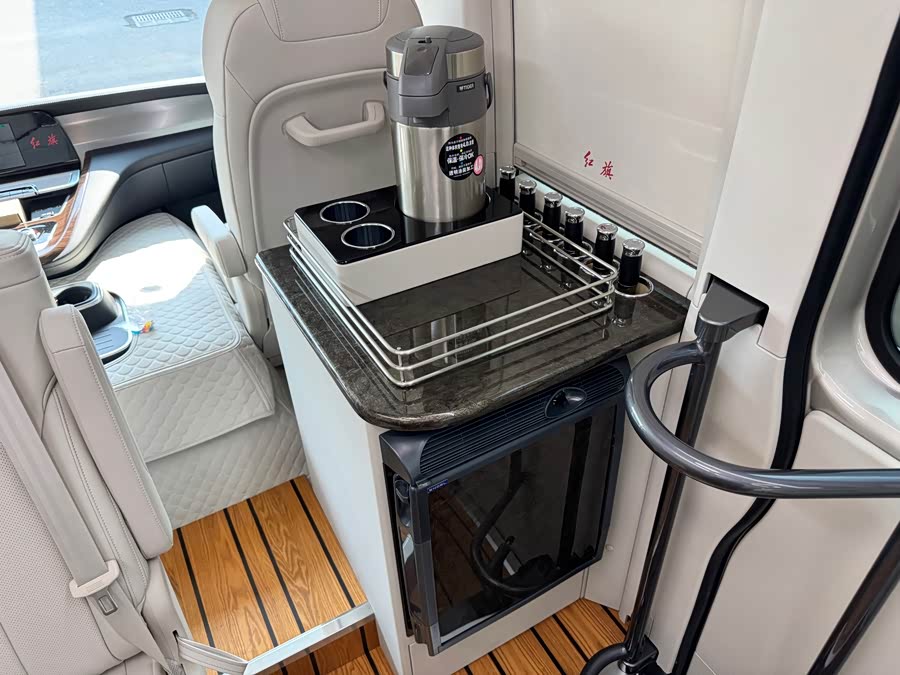 HongQi GuoYue صورة سيارة #20