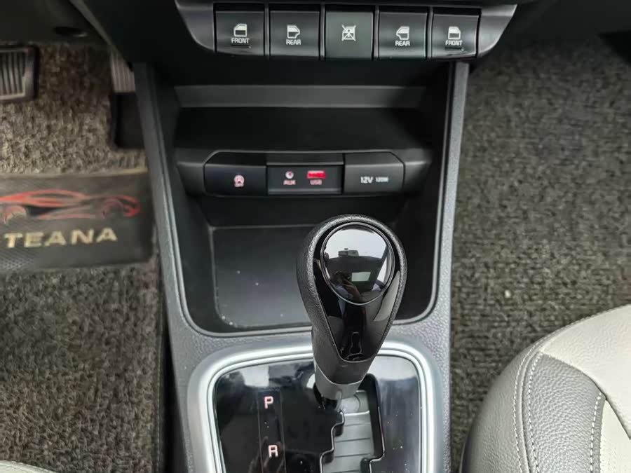 起亚 焕驰 2020 汽车图片 #20