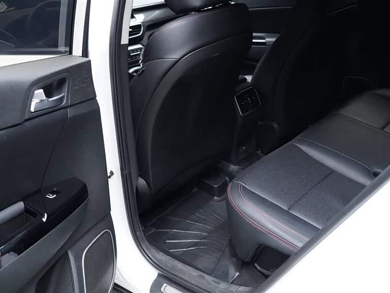 Kia KX5 2021 imagen de coche #20