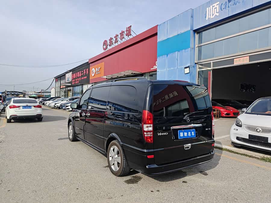 奔驰 唯雅诺 2016 汽车图片 #20