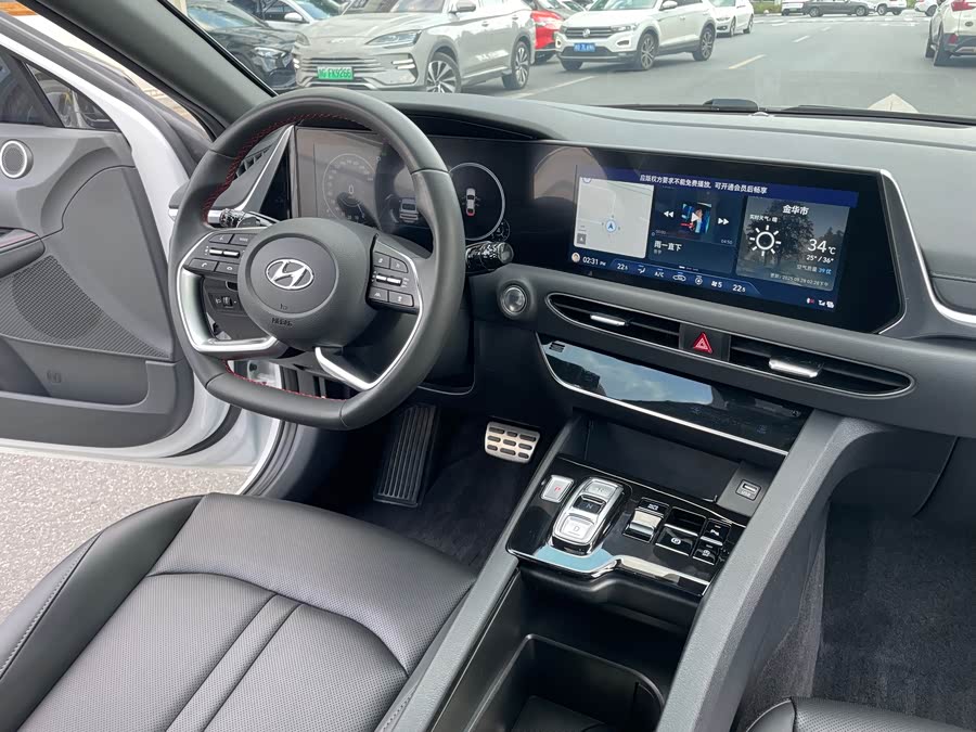 Hyundai Sonata 2023 car image #20