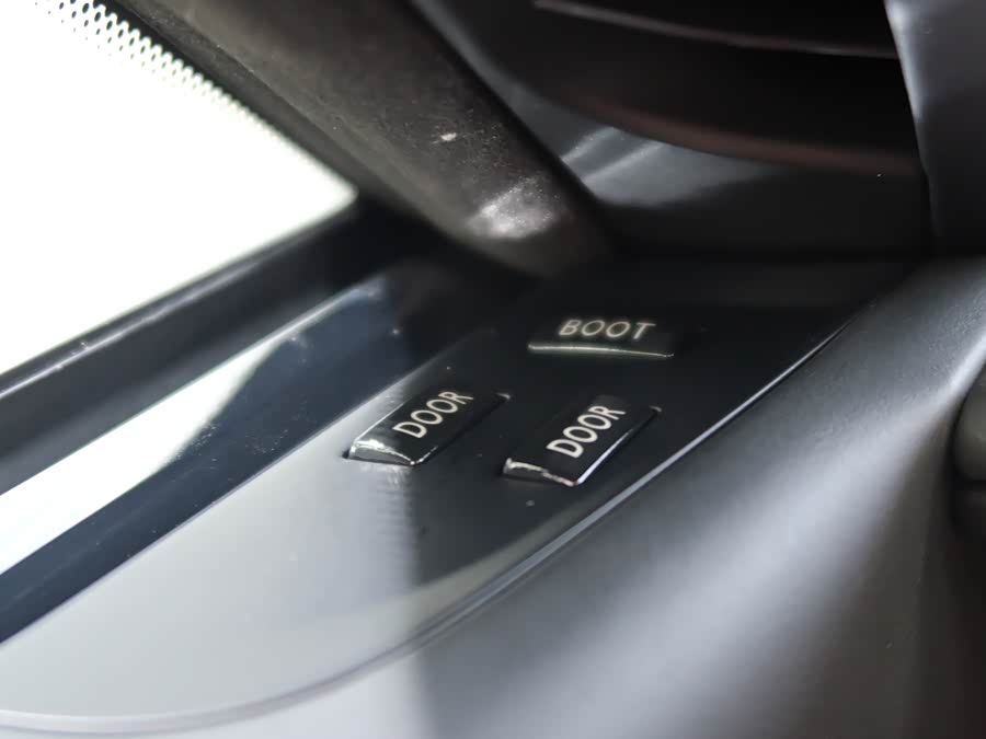 劳斯莱斯 魅影 2019 汽车图片 #20