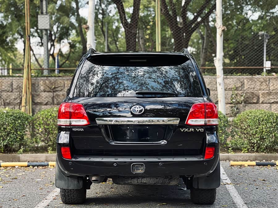 丰田 兰德酷路泽 2010 汽车图片 #20