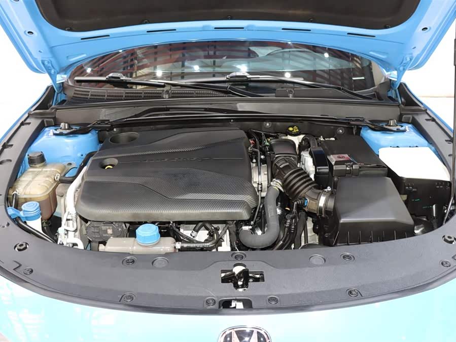 Changan UNI-V 2022 car image #20