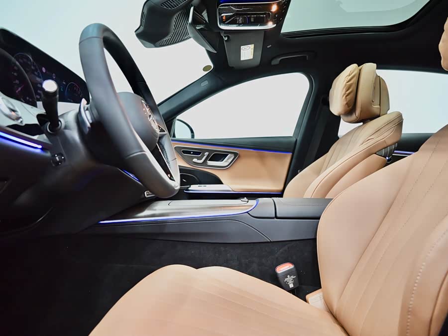 Mercedes-Benz E Class New Energy 2024 car image #20