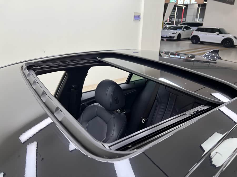 BMW 5 Series (Imported) 2019 #20 BMW 5 Series (Imported) 2019 car image #20