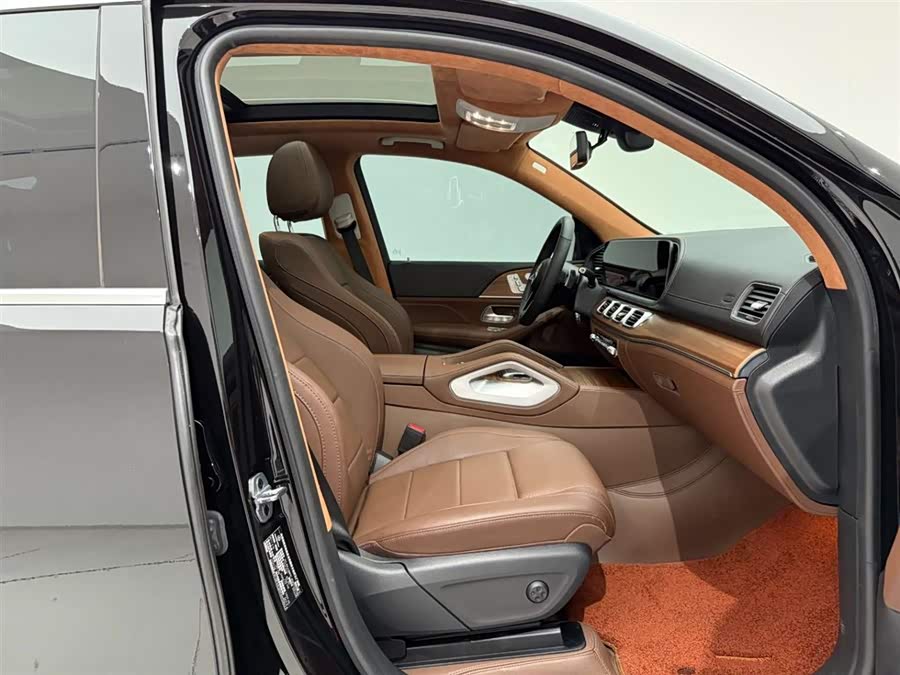 Mercedes-Benz GLE Class New Energy 2023 car image #20