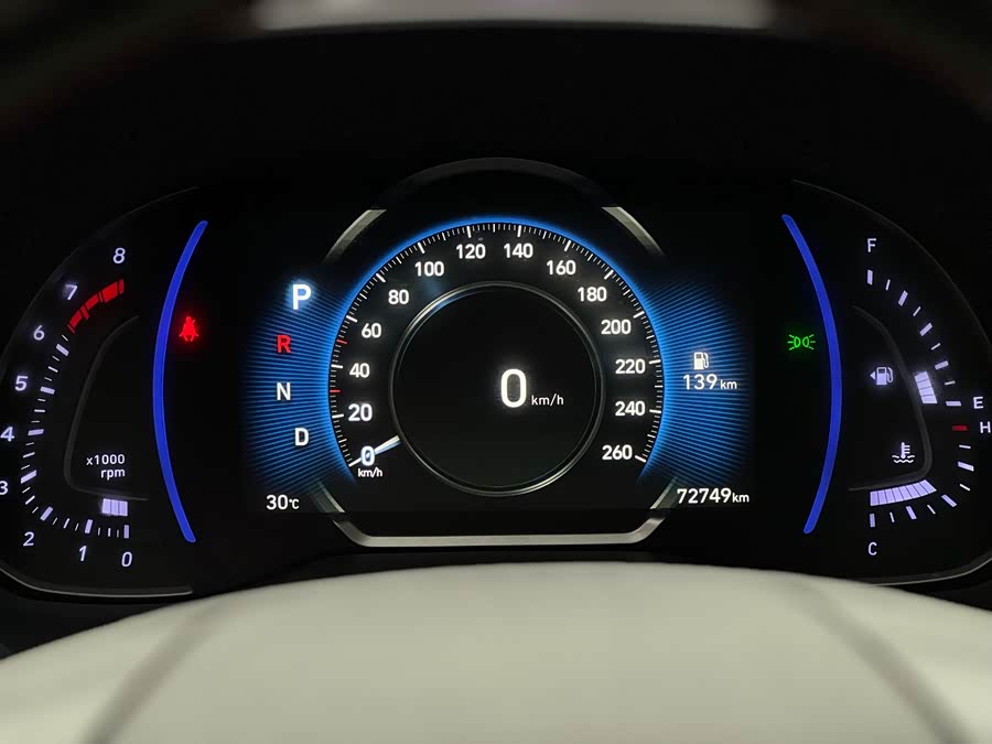 Hyundai C3R 2020 car image #20