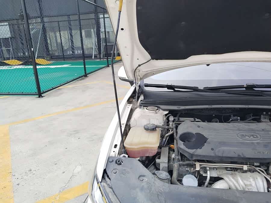 BYD Qin Pro 2020 #20 BYD Qin Pro 2020 car image #20