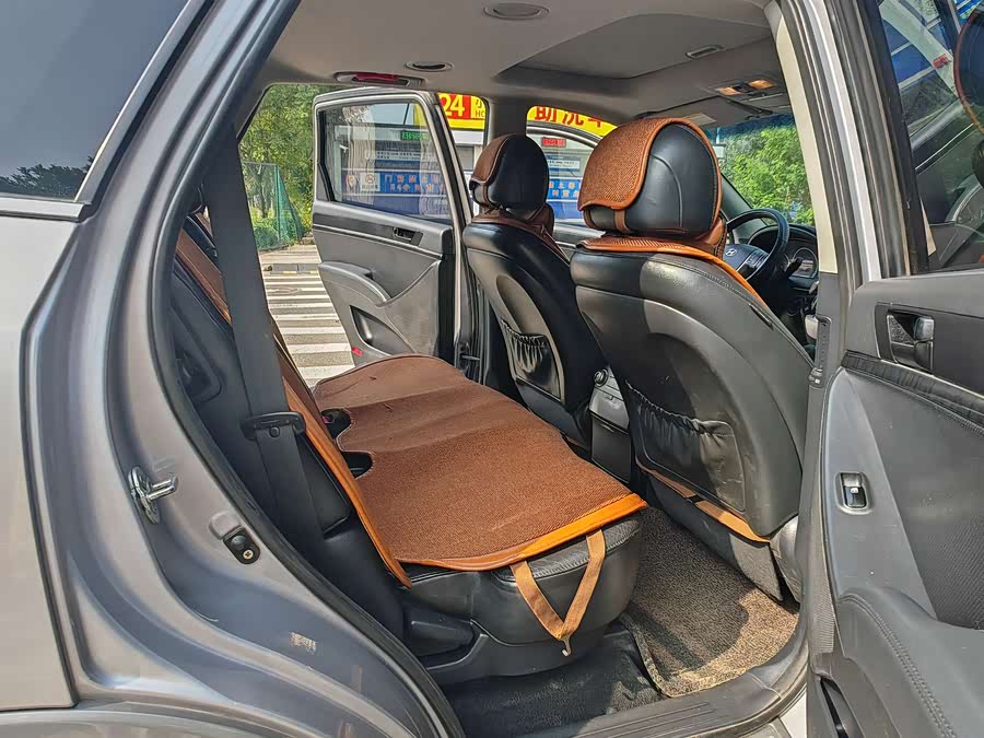 Hyundai Veracruz 2010 صورة سيارة #20