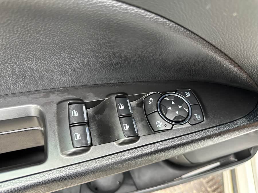 Ford Mondeo New Energy 2019 #20 Ford Mondeo New Energy 2019 car image #20