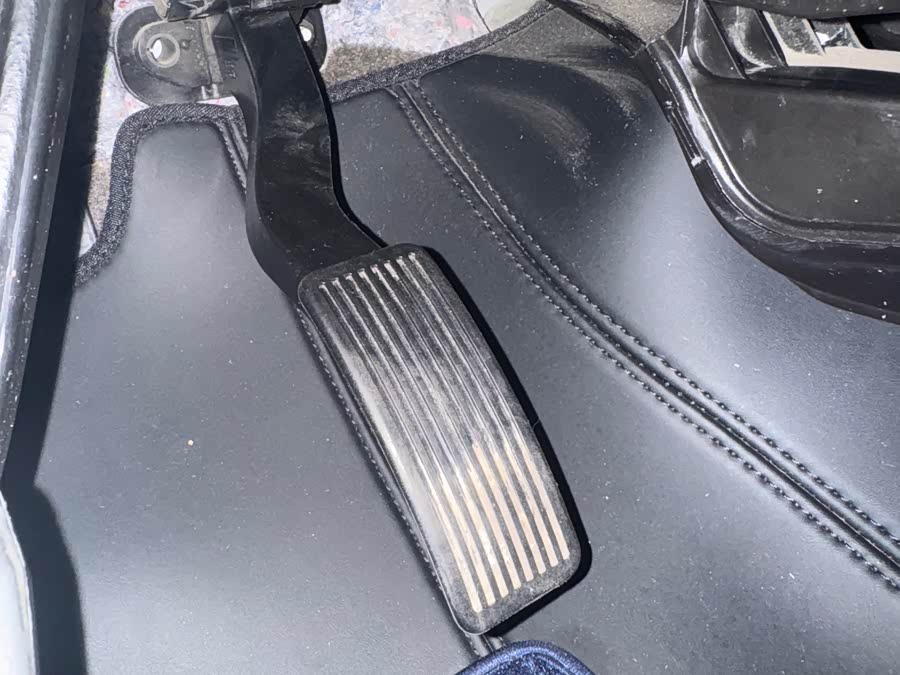 Ford Edge (Imported) 2015 صورة سيارة #20