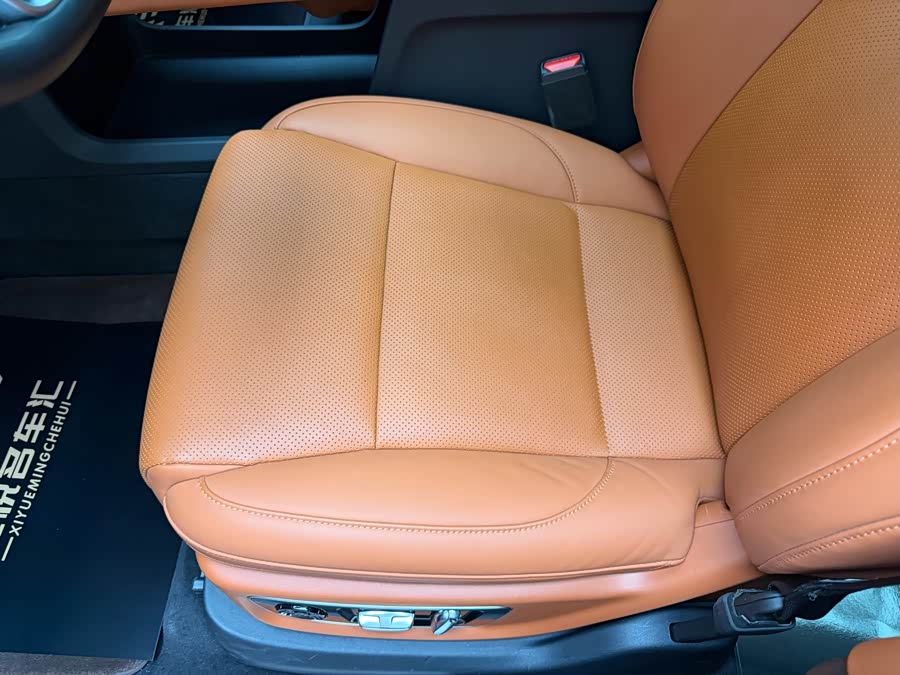 Li L9 2024 صورة سيارة #20