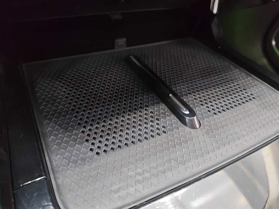 HongQi HS3 2023 #20 HongQi HS3 2023 car image #20