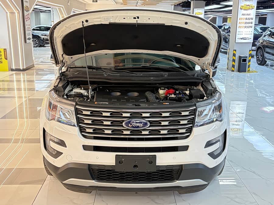 Ford Explorer (Imported) 2016 #20 Ford Explorer (Imported) 2016 car image #20