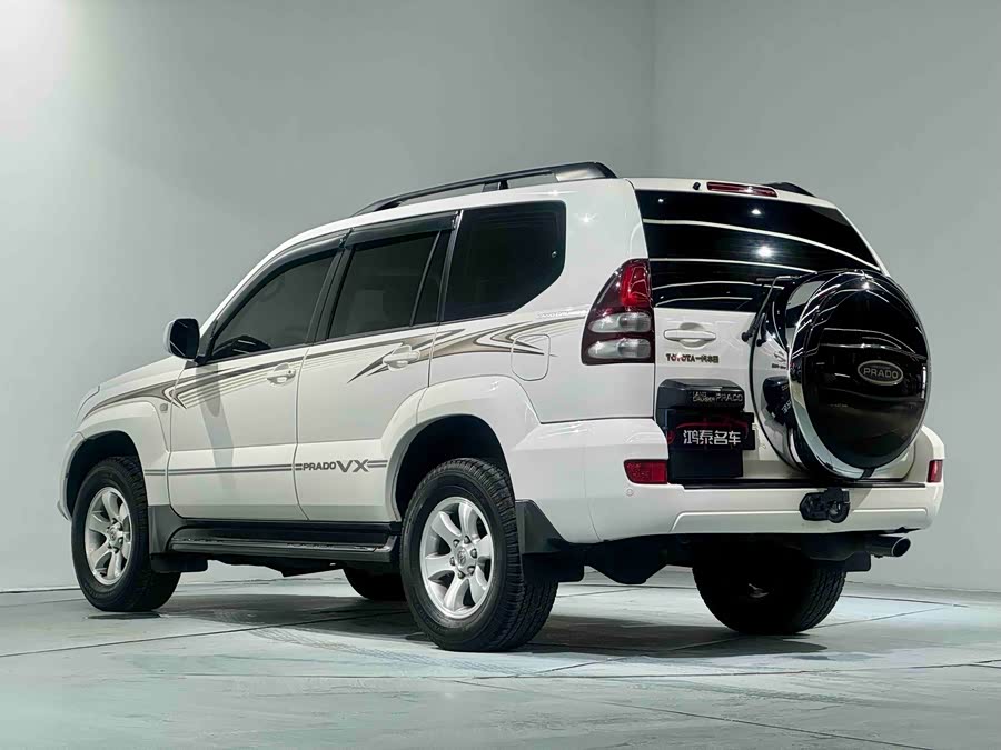 Toyota Land Cruiser Prado 2024 car image #20