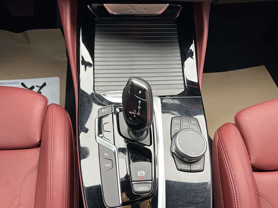 BMW X4 2018 صورة سيارة #20