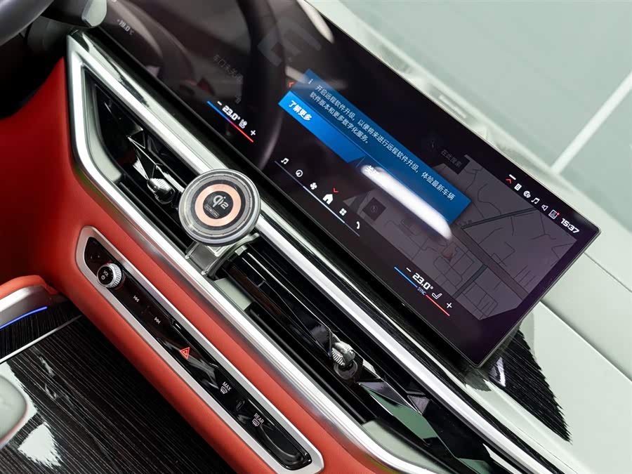 BMW X6 M 2023 #20 BMW X6 M 2023 car image #20