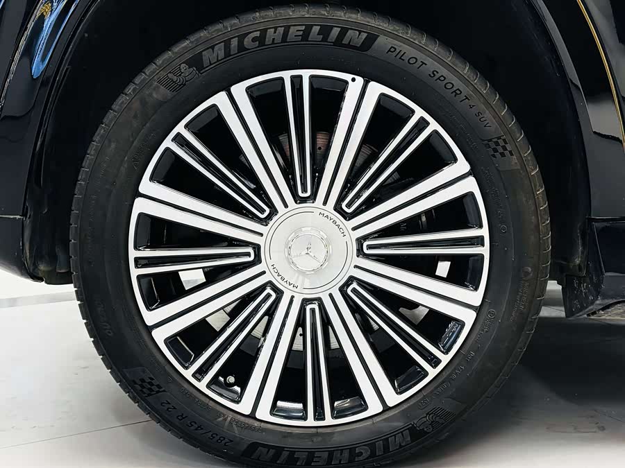 Mercedes-Benz Maybach GLS 2022 car image #20