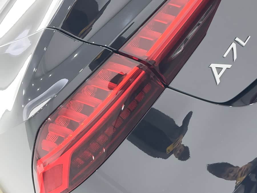 Audi A7L 2024 car image #20