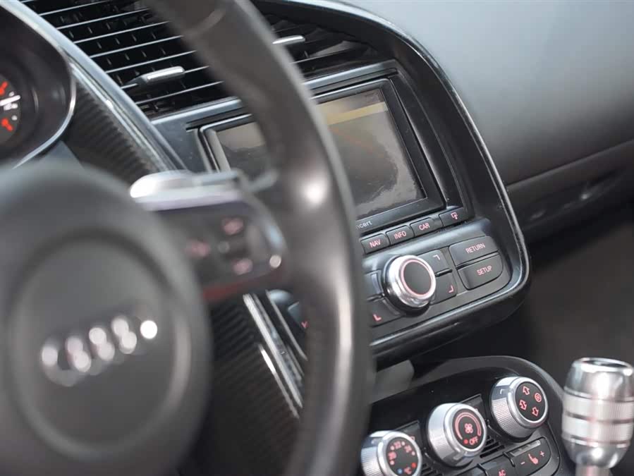 Audi R8 2012 #20 Audi R8 2012 car image #20