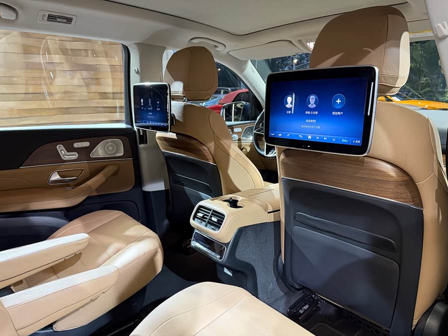 Mercedes-Benz GLS Class 2023 #20 Mercedes-Benz GLS Class 2023 car image #20