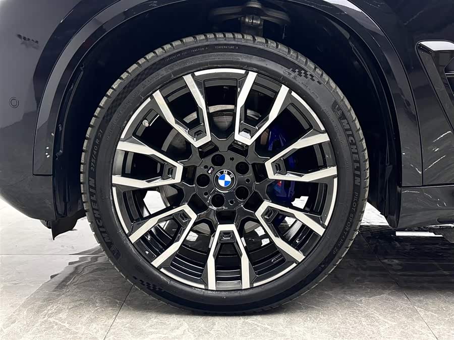 BMW X5 2023 car image #20