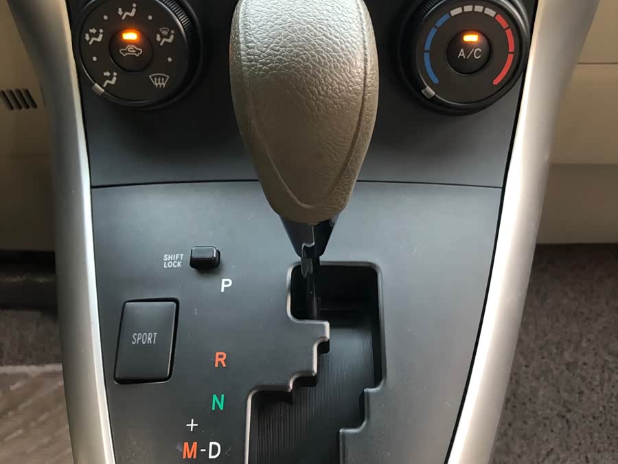 Toyota Reiz 2012 #20 Toyota Reiz 2012 immagine di auto #20