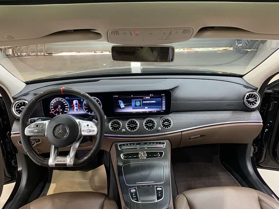 Mercedes-Benz E Class 2020 car image #20